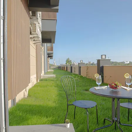 First Class By Antalya * 세리크